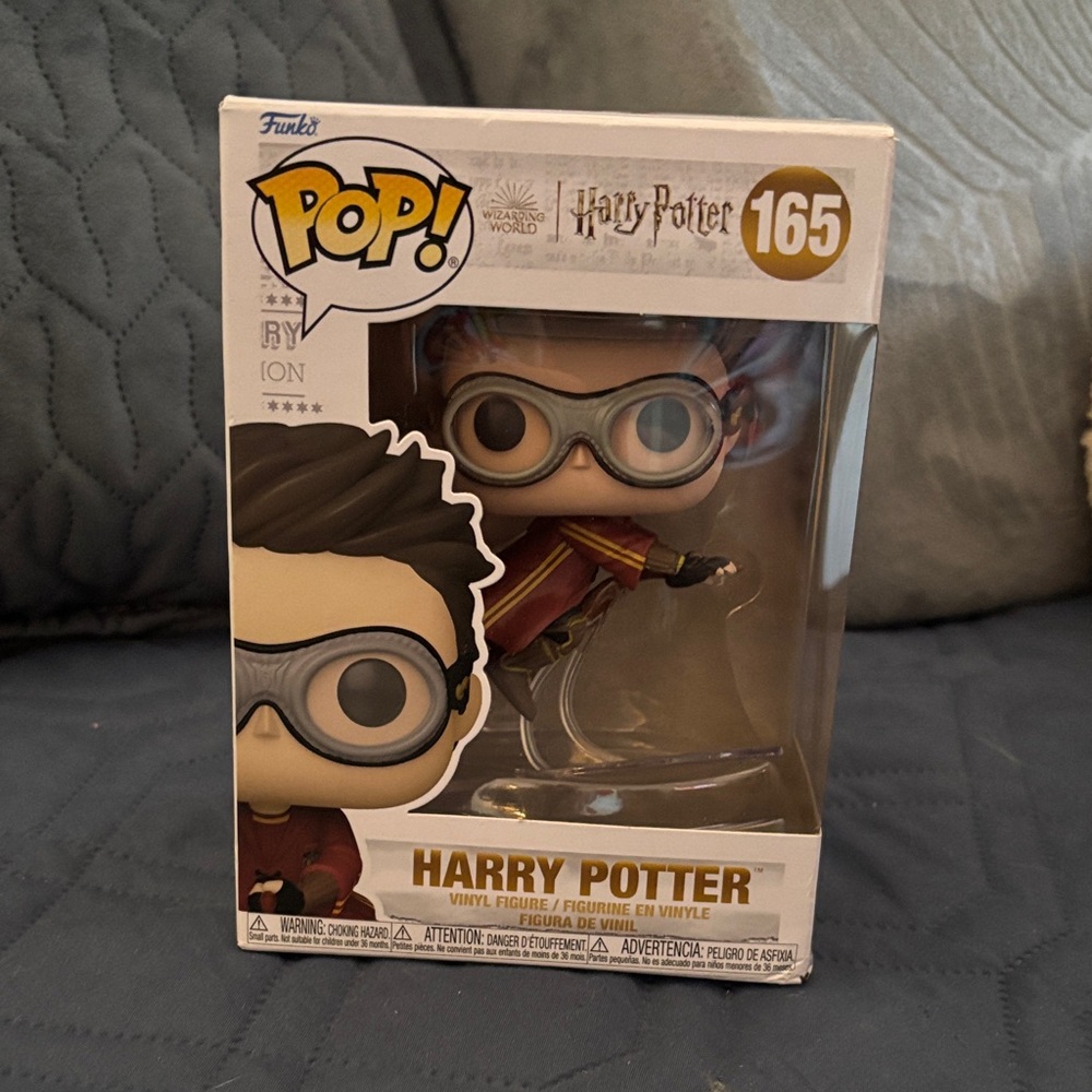 Funko Pop Harry Potter with Goggles - Red and Gold